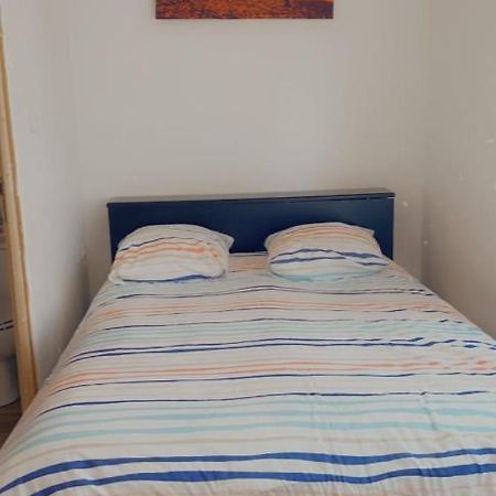 Clem Apartment Calais Bagian luar foto
